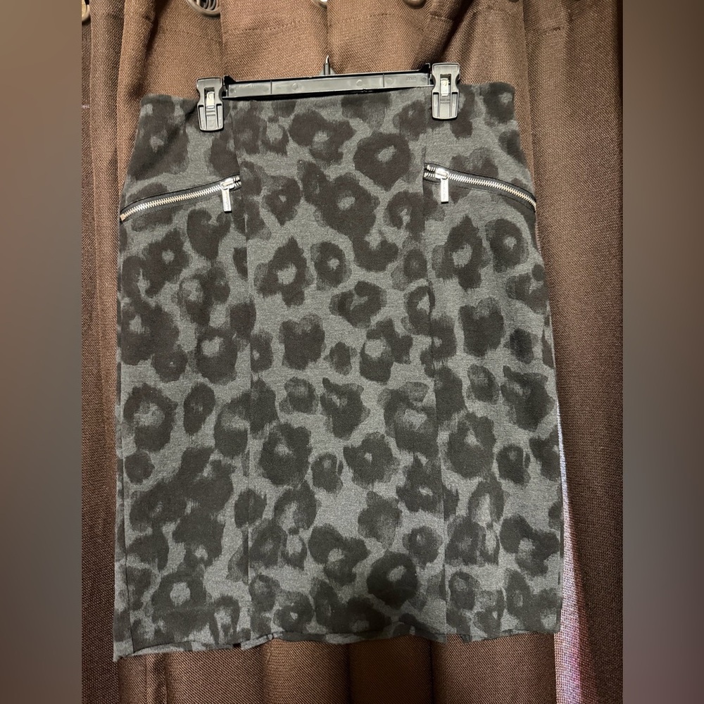 Michael Kors Black and Gray Leopard Pencil Skirt